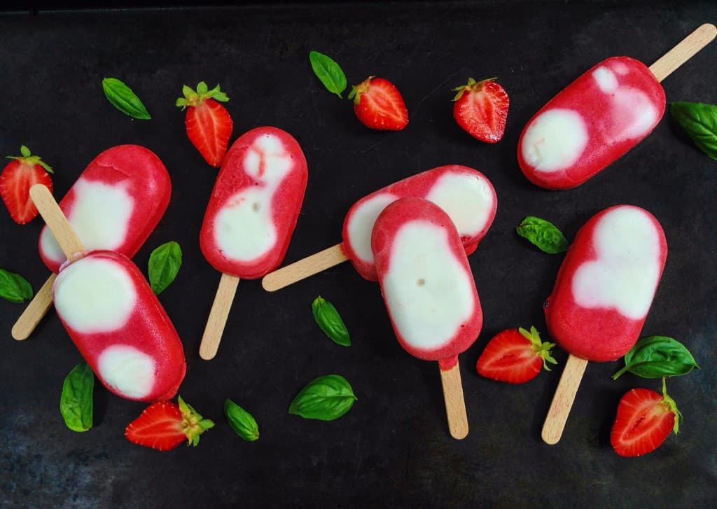 creamy strawberry basil popsicles 