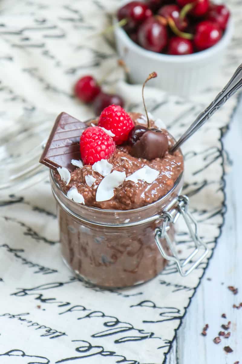 brownie batter chia pudding 