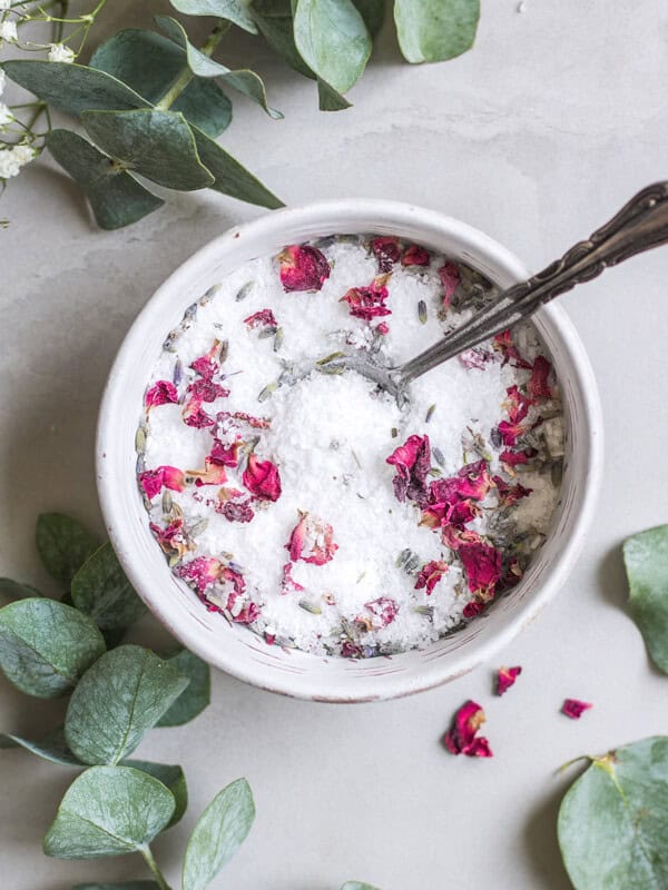 These DIY aromatherapy bath salts are made with epson salt and essential oils to help you relax and relieve stress. You only need 5 ingredients to make these bath salts!