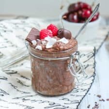 Brownie batter overnight oats