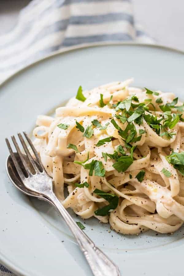 Vegan truffle alfredo - Choosing Chia