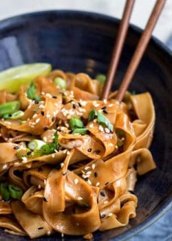 sweet and sour chilli garlic noodles