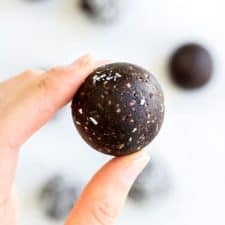Chocolate Macaroon Energy Balls