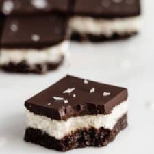 No-Bake Chocolate Coconut Brownies