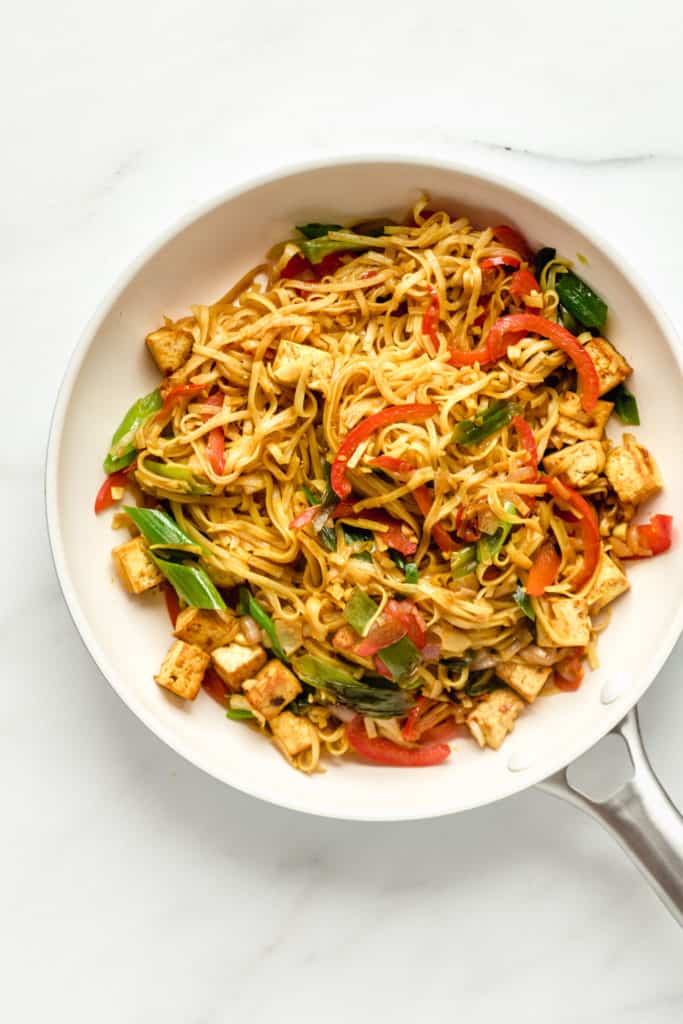 Singapore noodles in a pan