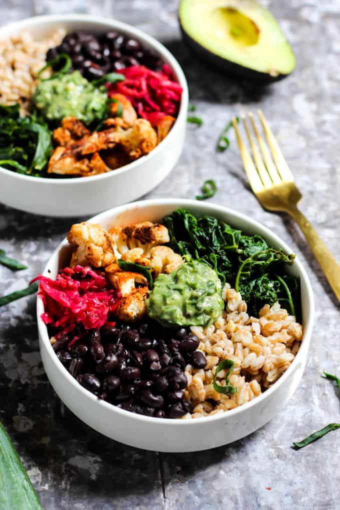 A black bean bowl with rice and cauliflower