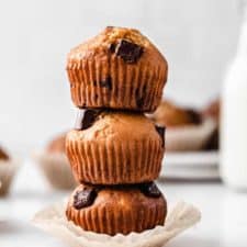 Healthy Chocolate Chip Banana Muffins