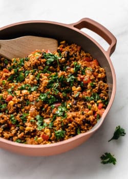 Mexican quinoa in a pink pan