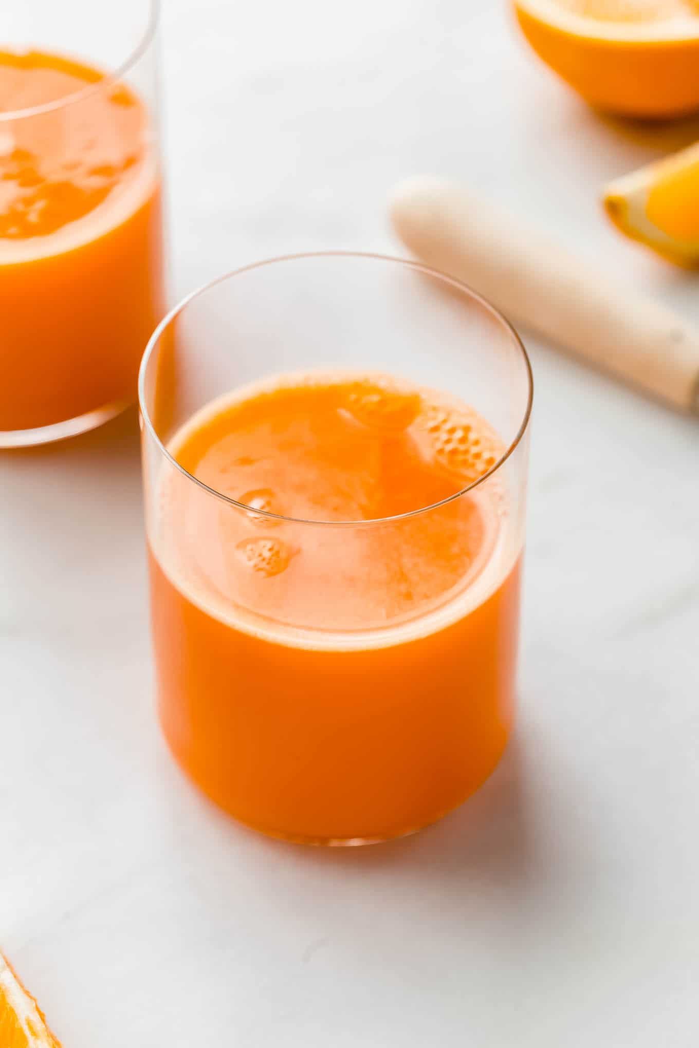 https://choosingchia.com/jessh-jessh/uploads/2021/09/immune-boosting-orange-carrot-juice-9.jpg