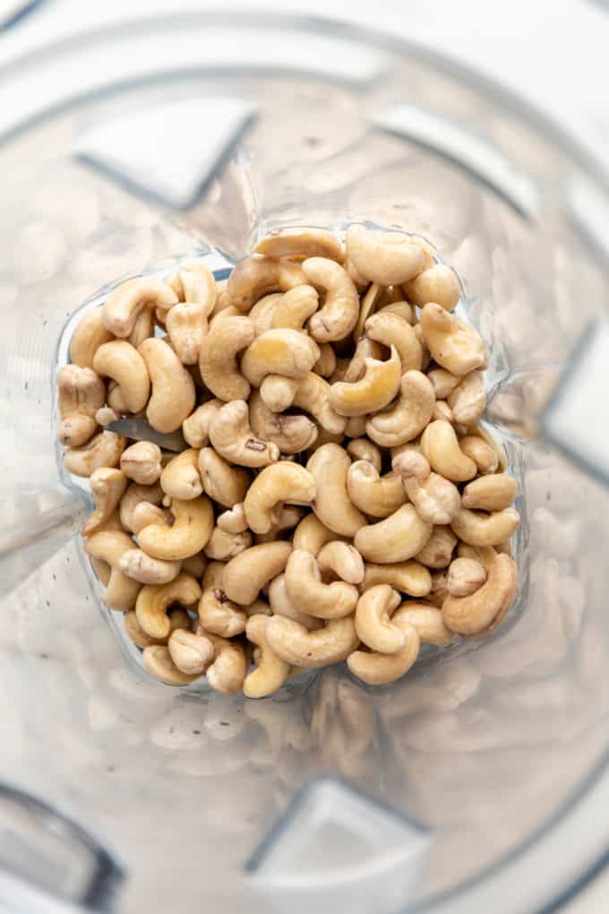 cashews in a blender