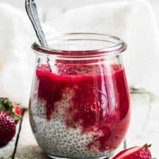 Strawberry Rhubarb Chia Pudding