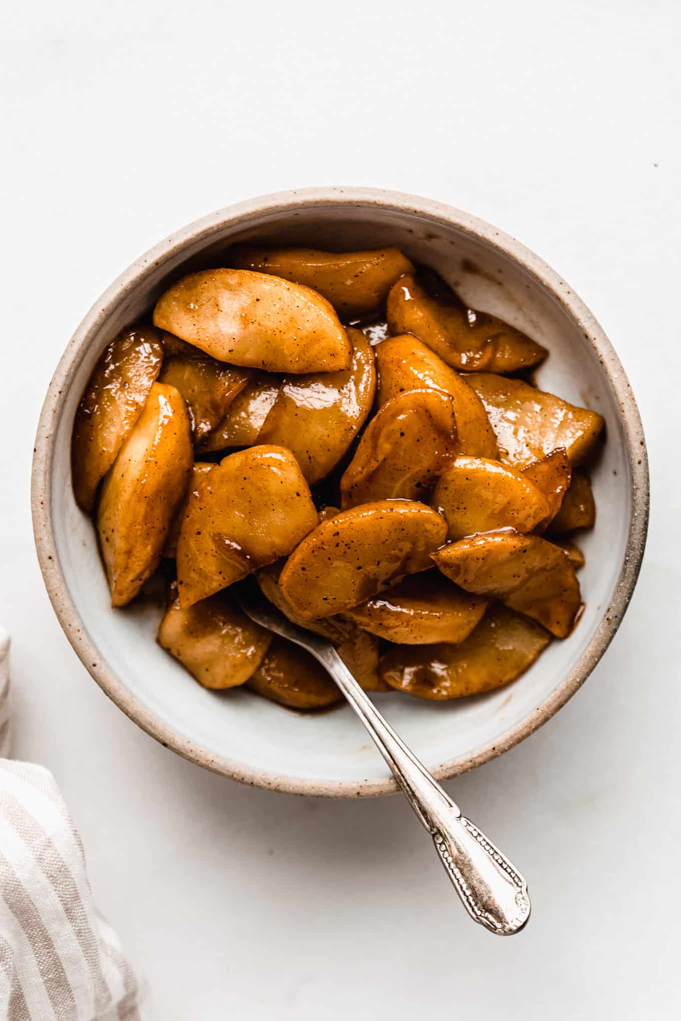 skillet-cinnamon-apples-quick-easy-choosing-chia