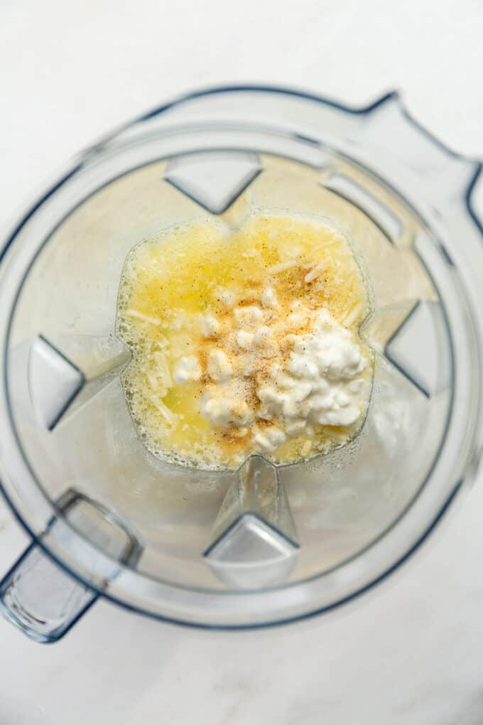 egg whites, cottage cheese and shredded cheese in a blender