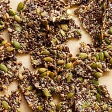 Easy Flaxseed Crackers