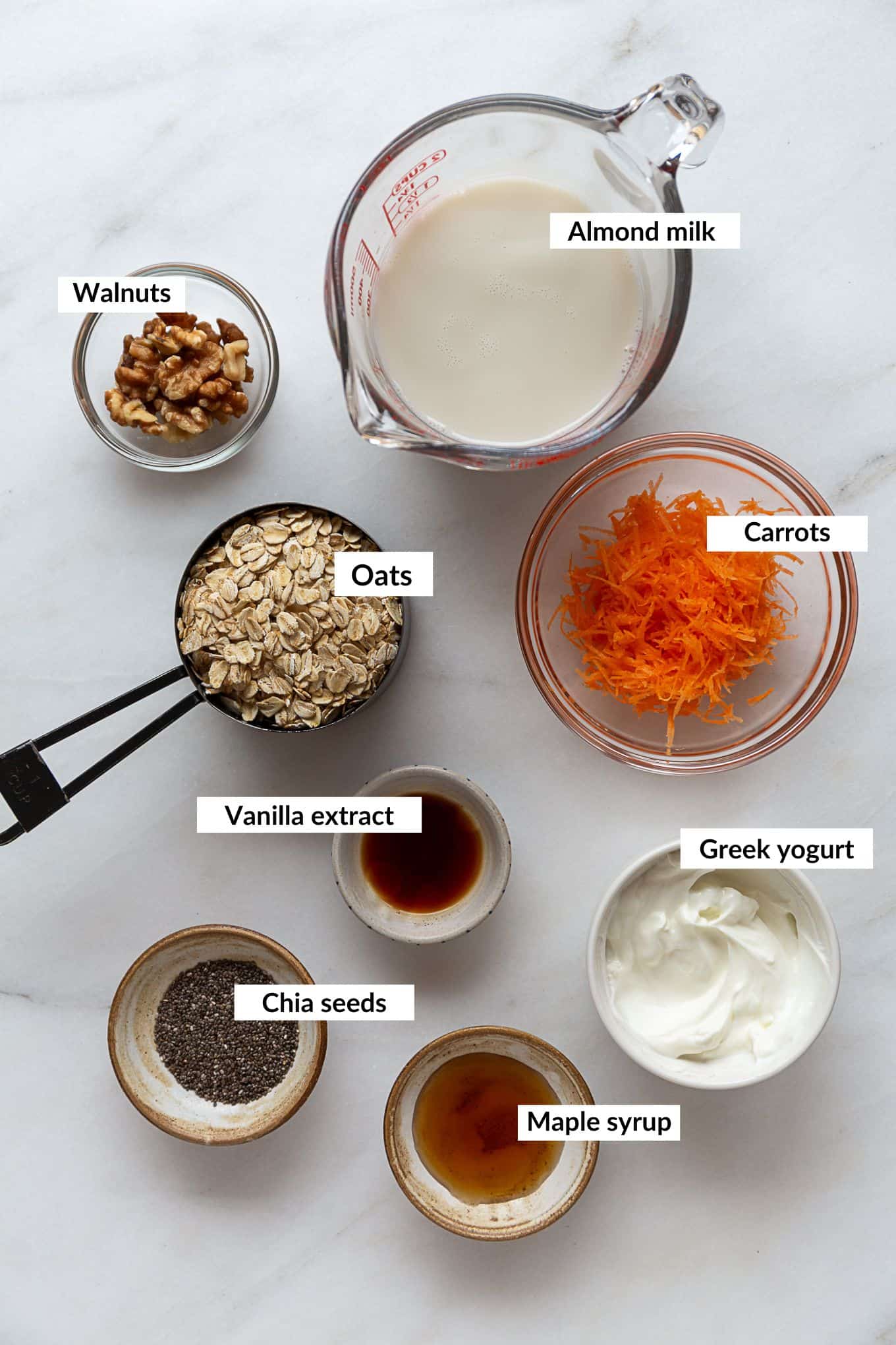 ingredients to make carrot cake overnight oats.