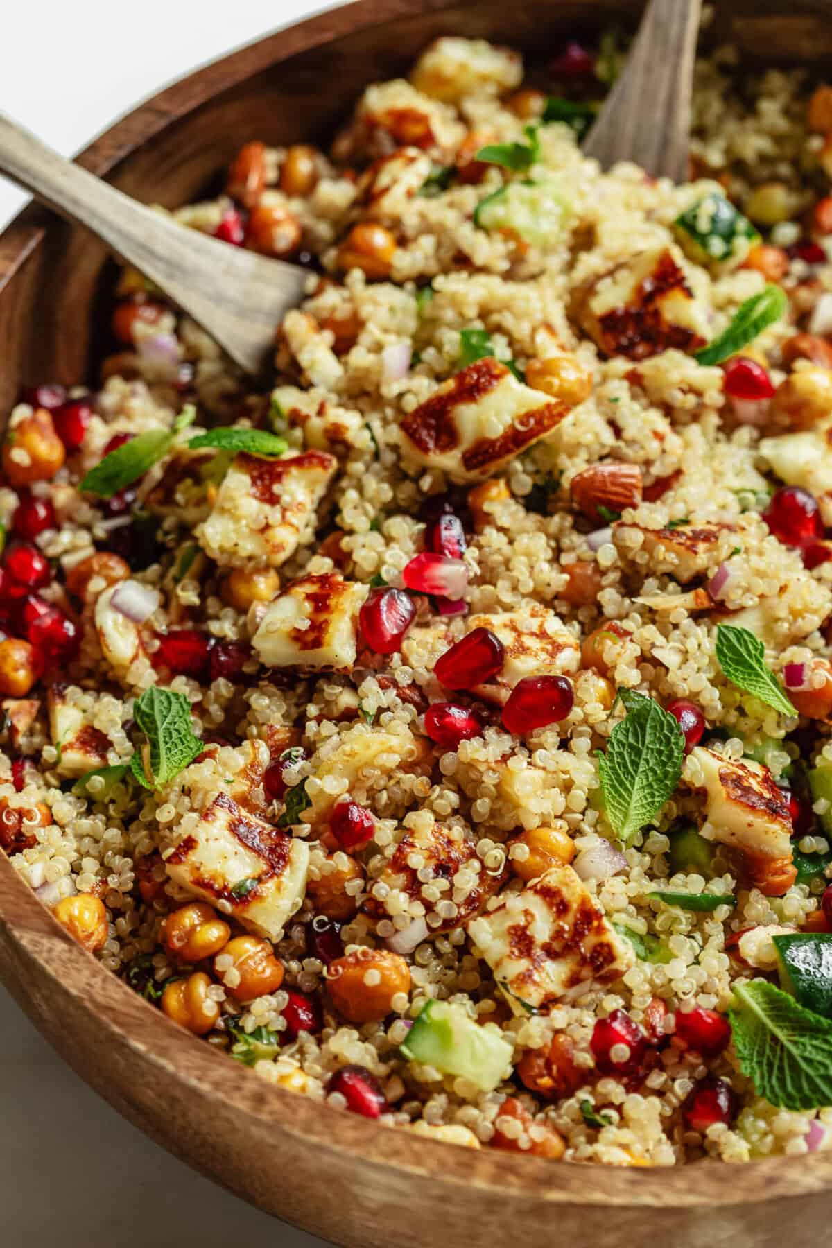 quinoa salad with halloumi, chickpeas and pomegranate.