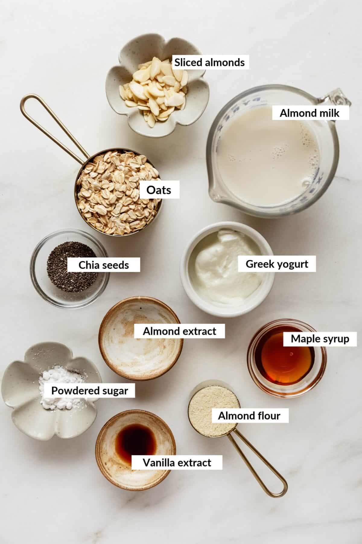 Ingredients for almond croissant overnight oats.